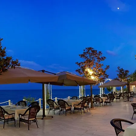 Luxurious And Panoramic At The In La Complex דירה *