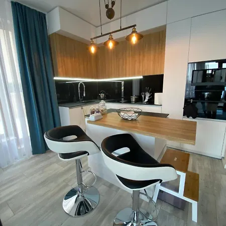 Luxurious And Panoramic At The In La Complex *