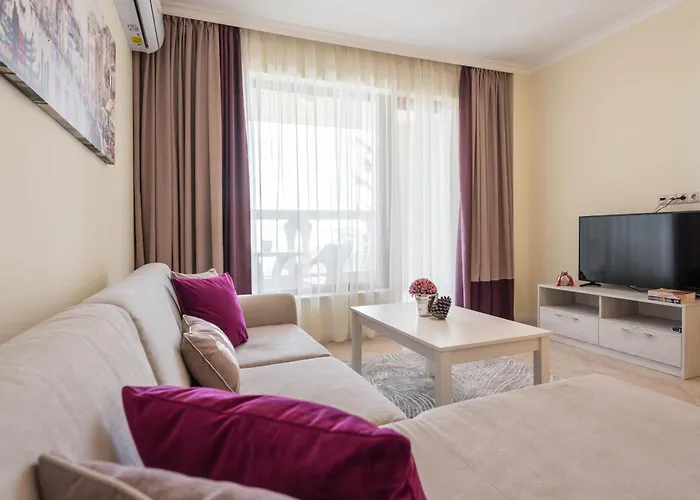 Luxurious And Panoramic At The In La Complex