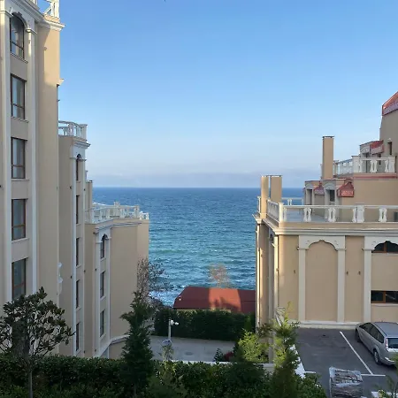 Luxurious And Panoramic At The In La Complex شقة