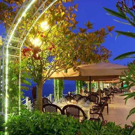 Luxurious And Panoramic At The In La Complex شقة