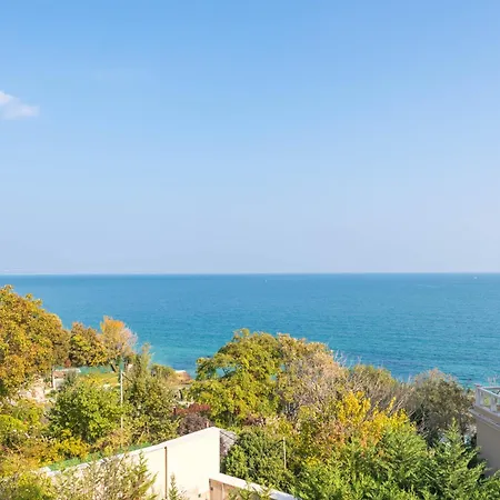 Luxurious And Panoramic At The In La Complex * Golden Sands