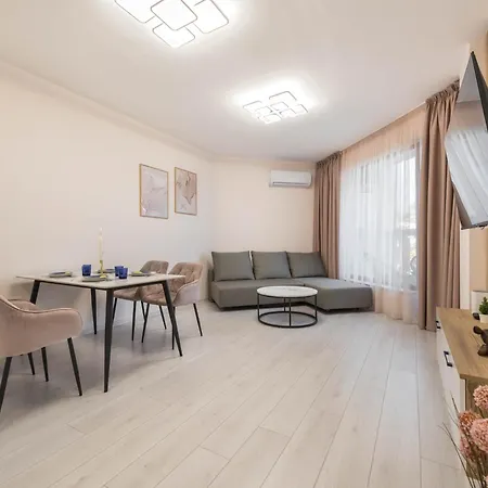 Apartment Luxurious And Panoramic At The In La Complex Golden Sands