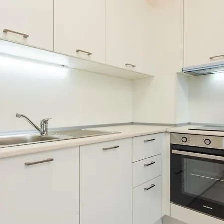 Luxurious And Panoramic At The In La Complex Apartment