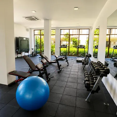 Luxurious And Panoramic At The In La Complex Апартаменти