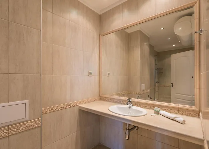 Luxurious And Panoramic At The In La Complex * Golden Sands
