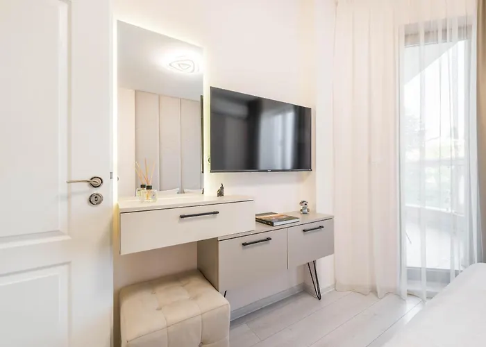 Apartment Luxurious And Panoramic At The In La Complex Golden Sands